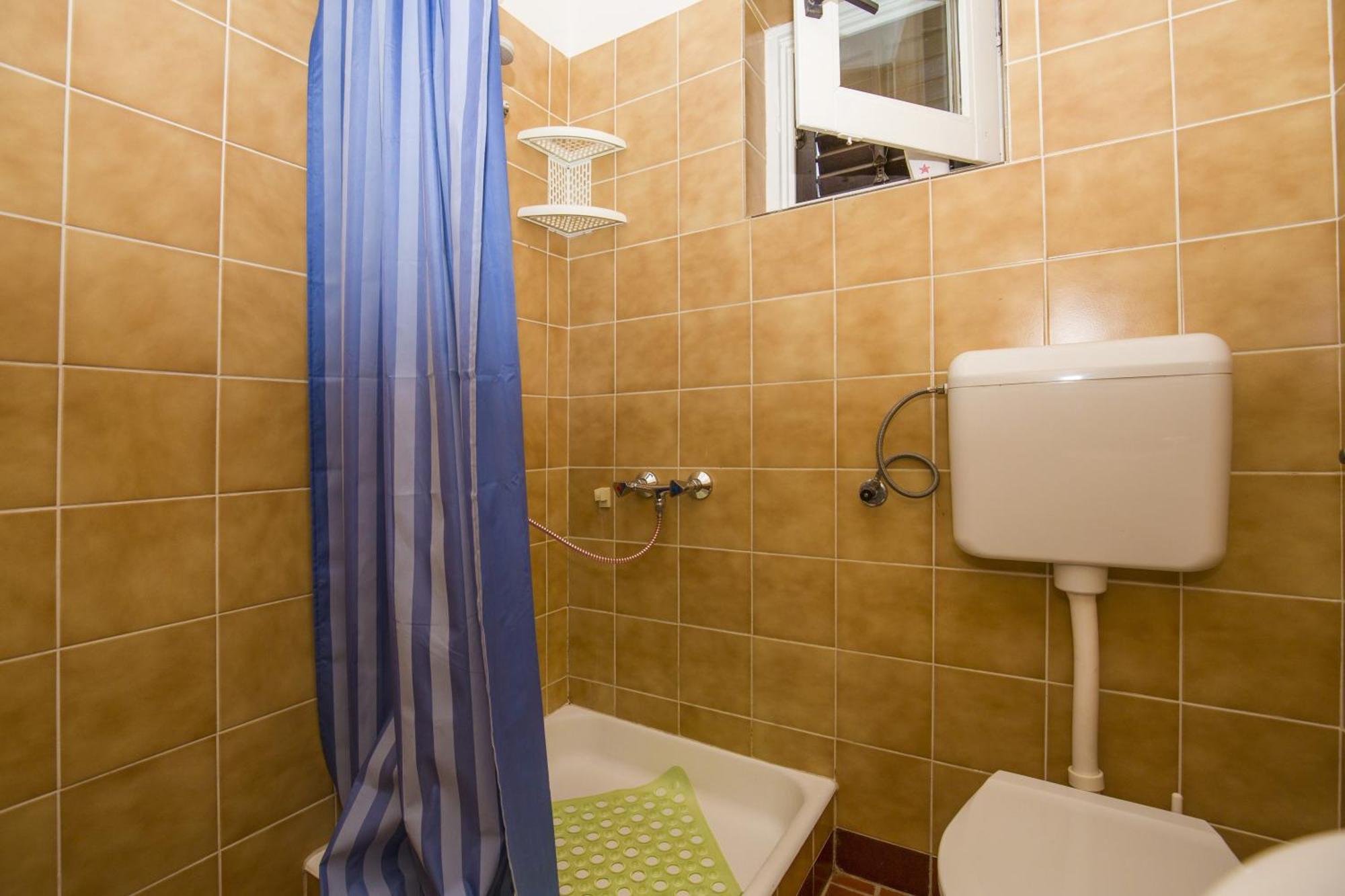 Rooms Padovan Banjol 外观 照片